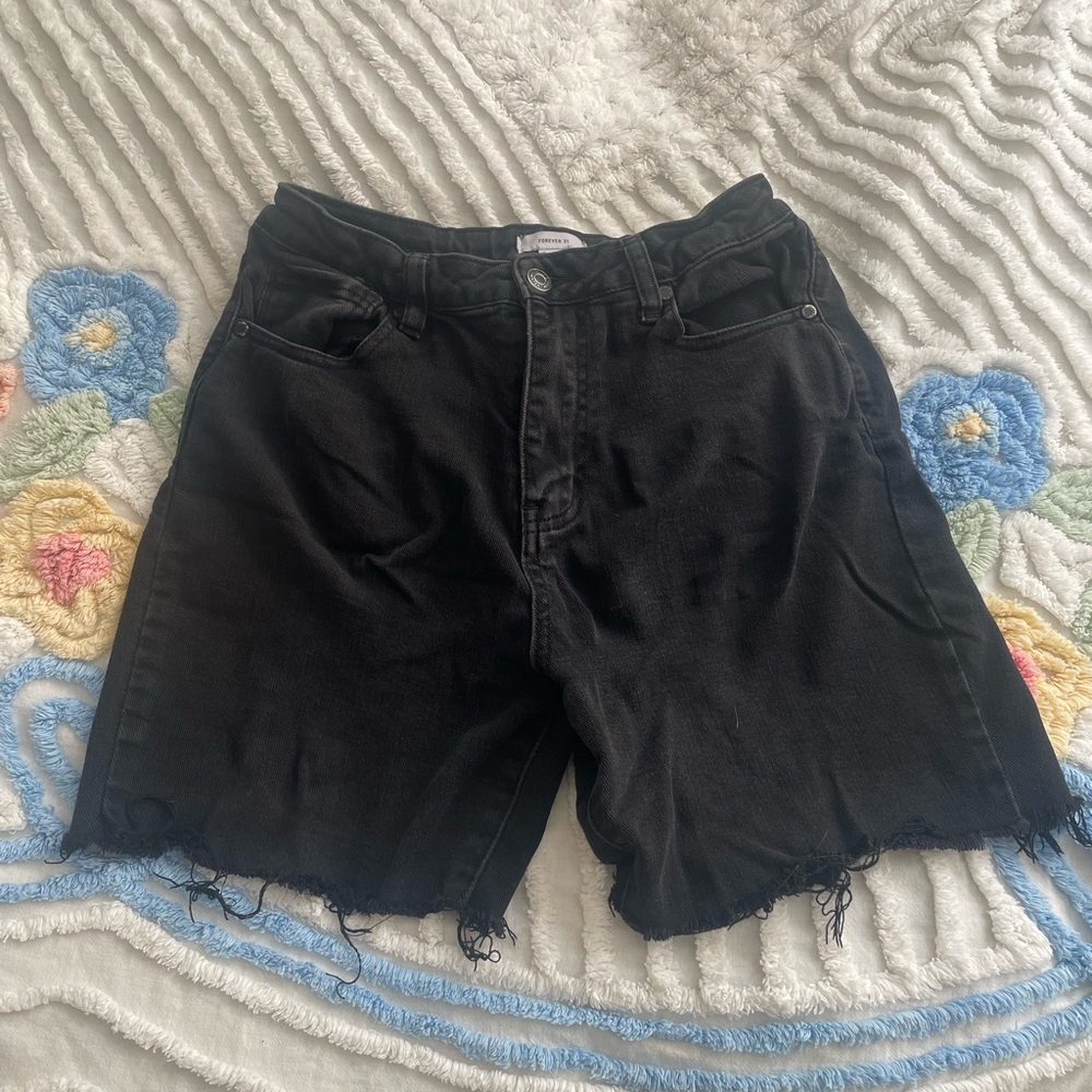Black Bermuda Biker Jorts